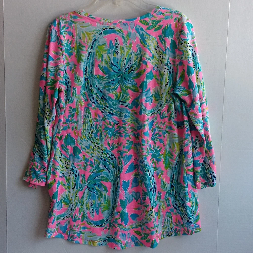 Lilly Pulitzer Multicolor V-Neck Top - Picture 3 of 4